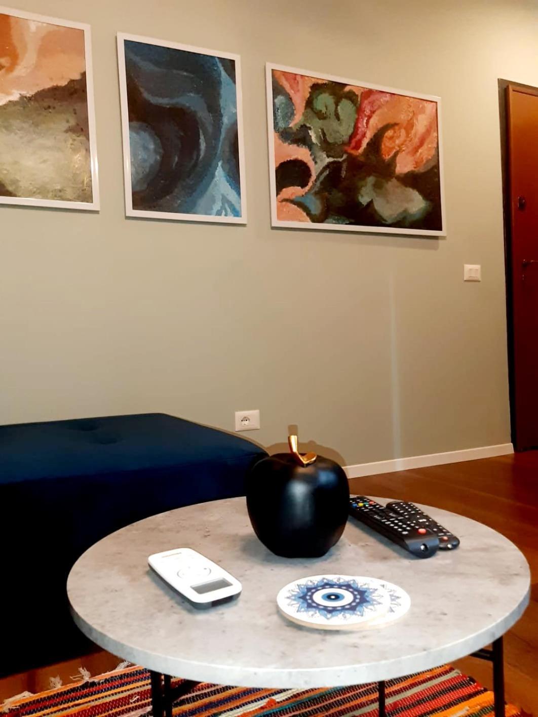 Edea Flat Lägenhet Tirana Exteriör bild